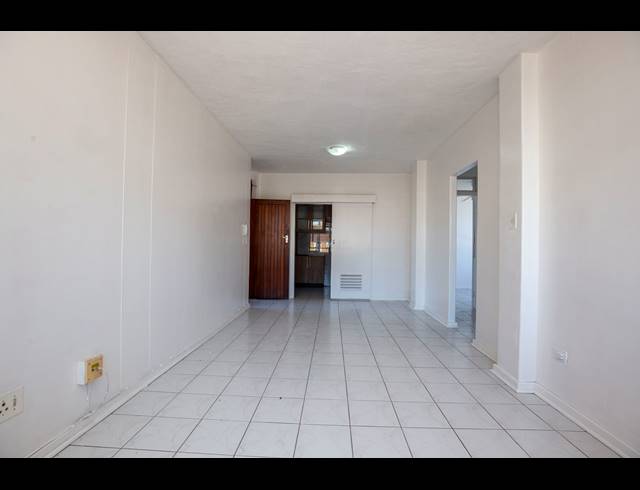 2 BEDROOM APARTMENT RENTED IN ESSENWOOD